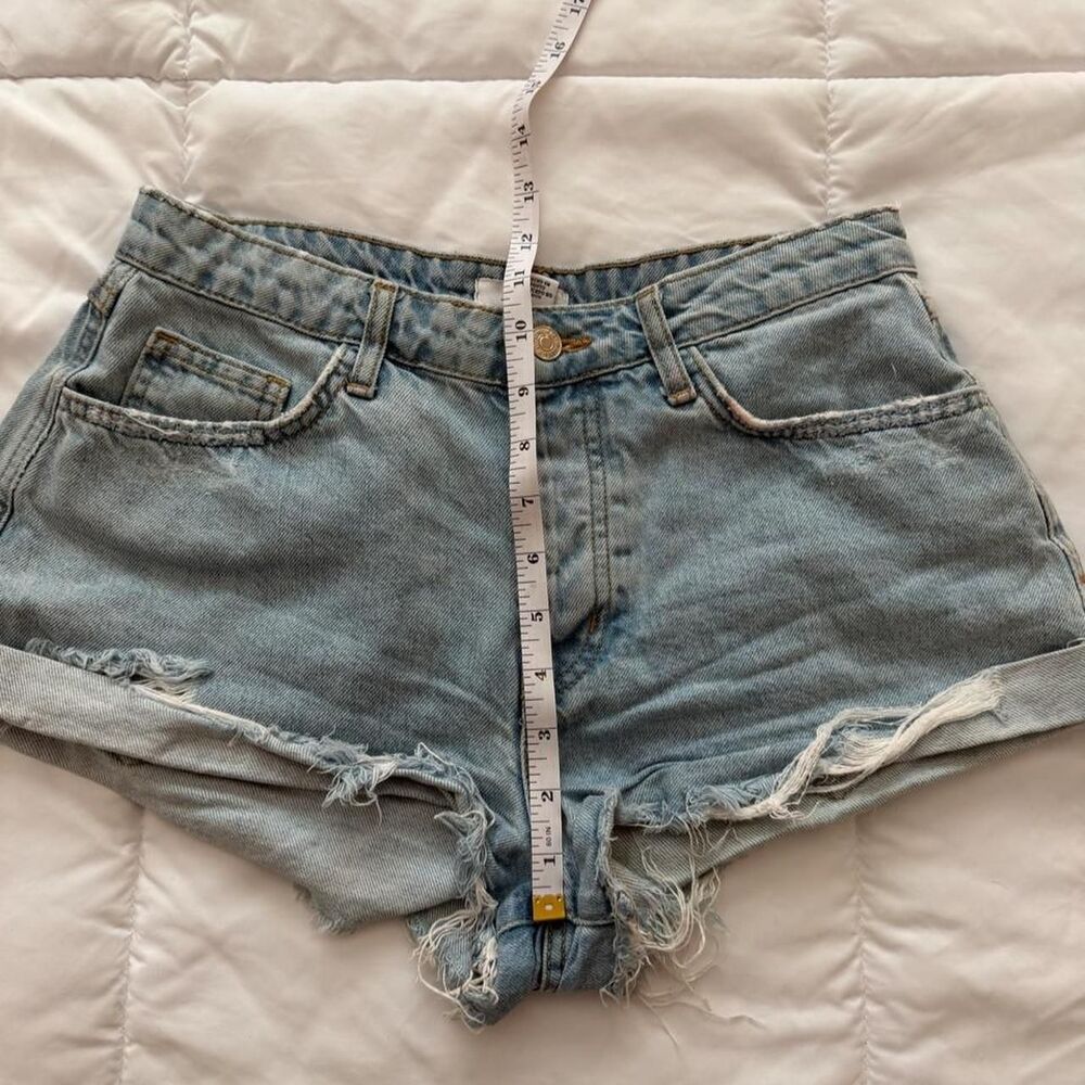 Forever-21 Women's Blue Shorts - Picture 4 of 5